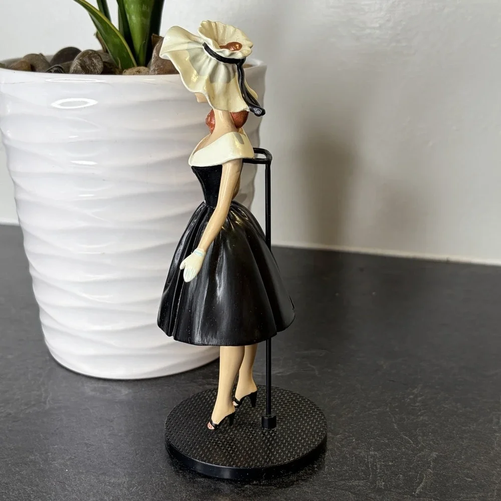 1993 Mattel‎ From Barbie with Love 353647 After Five 1962 Enesco Figurine 6.25